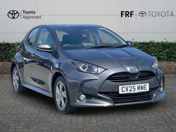 Toyota Yaris Icon Grey