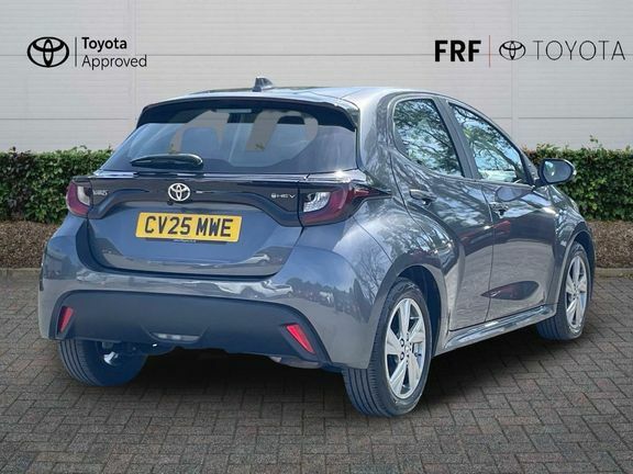 Toyota Yaris Icon Grey #2