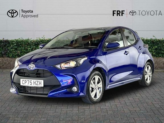 Toyota Yaris 1.5 Vvt-h Icon E-cvt Euro 6 Ss Green #3
