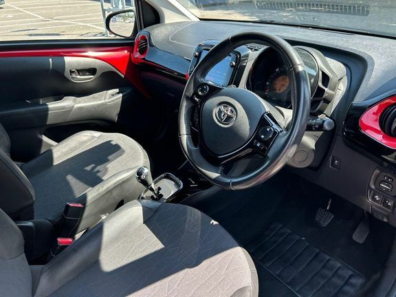 Toyota Aygo X 1.0 Vvt-i X-trend Euro 6 White #12