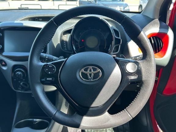 Toyota Aygo X 1.0 Vvt-i X-trend X-shift Euro 6 White #10