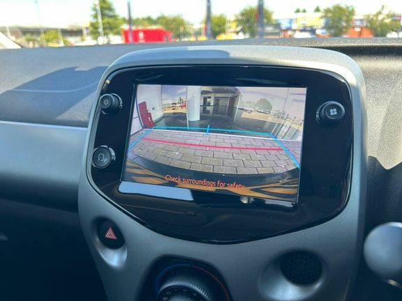Toyota Aygo X 1.0 Vvt-i X-trend X-shift Euro 6 White #27