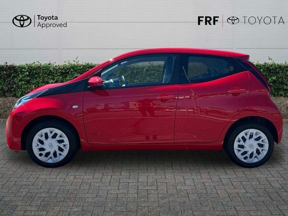 Toyota Aygo X 1.0 Vvt-i X-trend X-shift Euro 6 White #23
