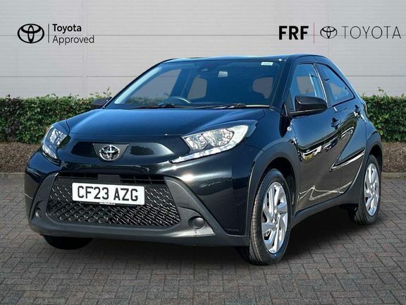 Toyota Aygo X Pure Automatic Black #3