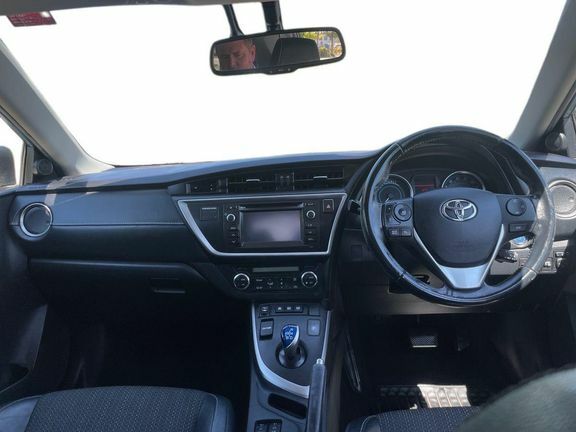 Toyota Auris Excel 1.8Cvt Tg Pro Blue #6