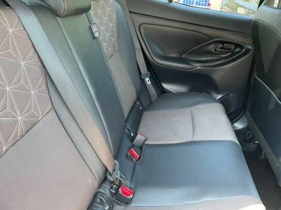 Toyota Yaris Cross 1.5 Vvt-h Excel E-cvt Euro 6 Ss Silver #8