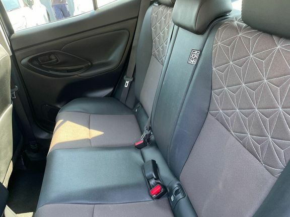 Toyota Yaris Cross 1.5 Vvt-h Excel E-cvt Euro 6 Ss Silver #15