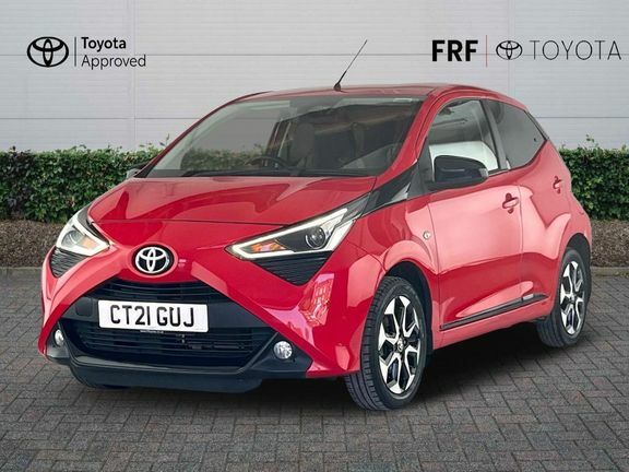 Toyota Aygo X X-trend Tss Red #3