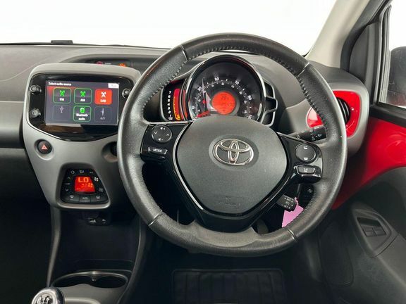 Toyota Aygo X 1.0 Vvt-i X-play Euro 6 Ss White #7