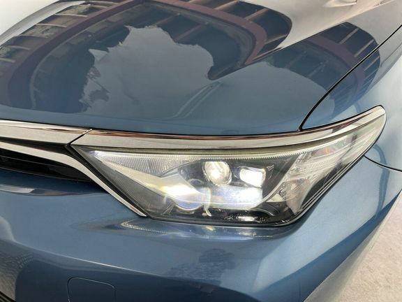 Toyota Auris Hybrid 1.8 Vvti Hybrid Excel Cvt Red #20
