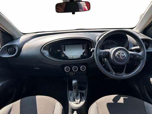Toyota Aygo X Pure Automatic Black #6