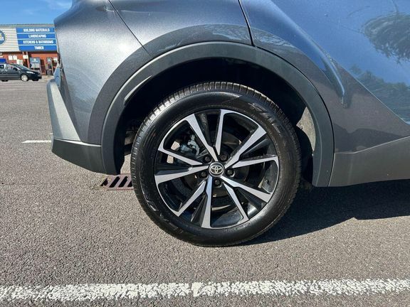 Toyota C-Hr 1.8 Vvt-h Design Cvt Euro 6 Ss #25