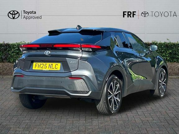 Toyota C-Hr Design 1.8 Fwd Hybrid Grey #2