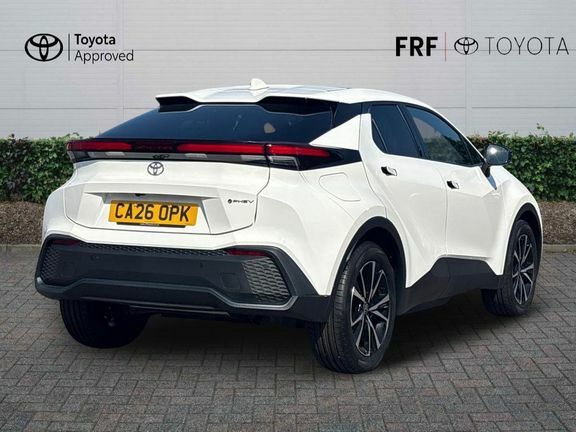 Toyota C-Hr Design 2.0 Fwd Plug-in Panroof White #2