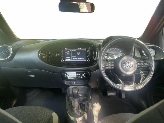 Toyota Aygo X Edge Automatic Green #6