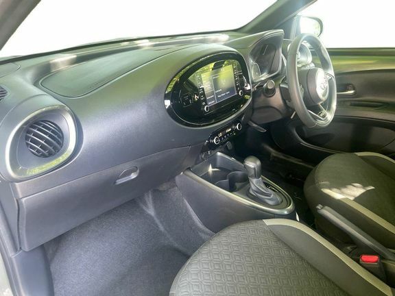Toyota Aygo X Edge Automatic Green #5