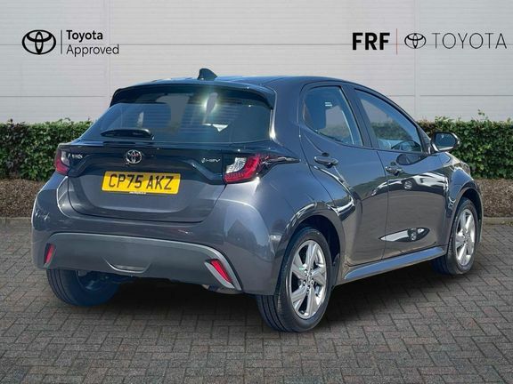 Toyota Yaris Icon Grey #2