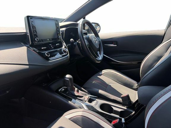 Toyota Corolla Gr Sport 2.0 Ts 18 Silver #5