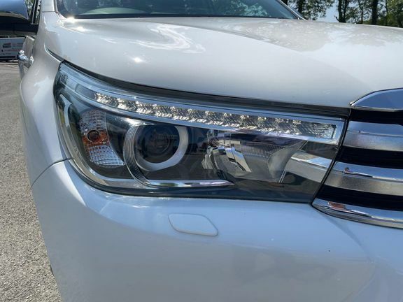 Toyota HILUX Arb Tipper 4X4 Arborist Tree Surgeon New Alloy Bod White #20