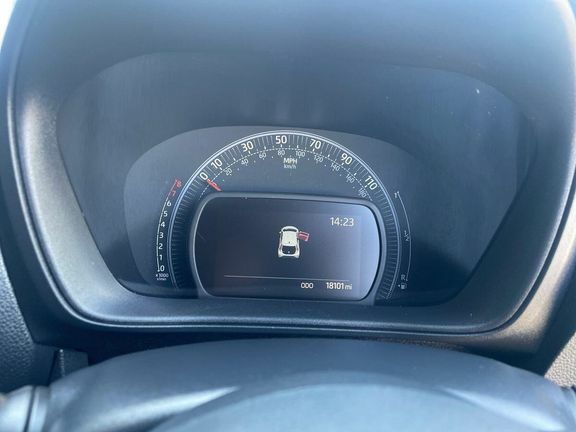 Toyota Aygo X 1.0 Vvt-i Pure Hatchback Euro 6 Black #11