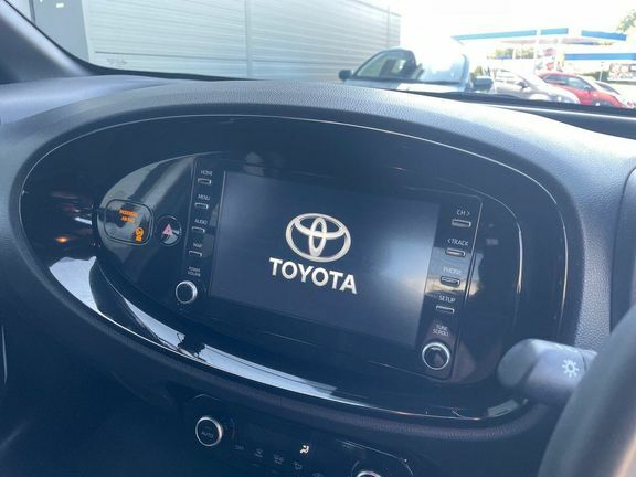 Toyota Aygo X 1.0 Vvt-i Pure Hatchback Euro 6 Black #9