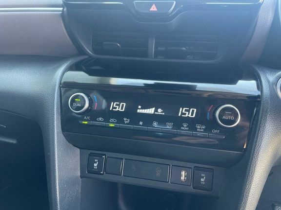 Toyota Yaris Cross 1.5 Hybrid Design Cvt Grey #30