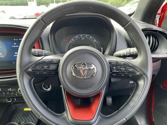 Toyota Aygo X 1.0 Vvt-i Limited Edition Canvas Roof Euro 6 S Green #10