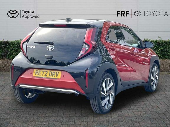 Toyota Aygo X Exclusive Canvas Roof Red #2