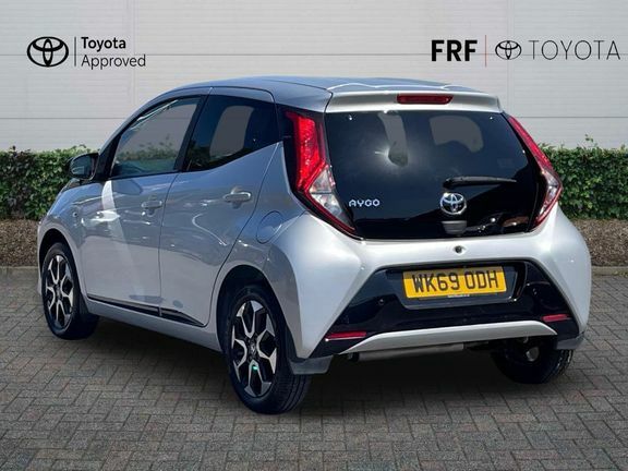 Toyota Aygo X X-trend Mmt WK69ODH Silver #4