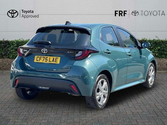 Toyota Yaris Icon CF75LAE Green #2