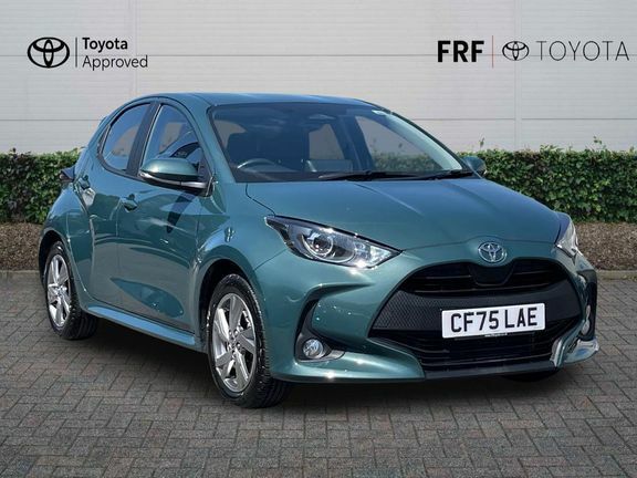Toyota Yaris Icon Green