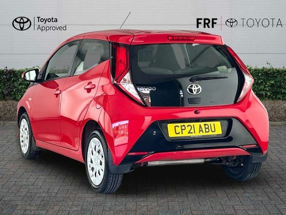 Toyota Aygo X X-play Tss CP21ABU Red #4