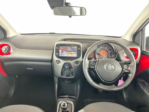 Toyota Aygo X X-play Tss CP21ABU Red #6