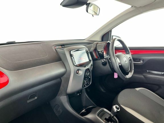 Toyota Aygo X X-play Tss CP21ABU Red #5