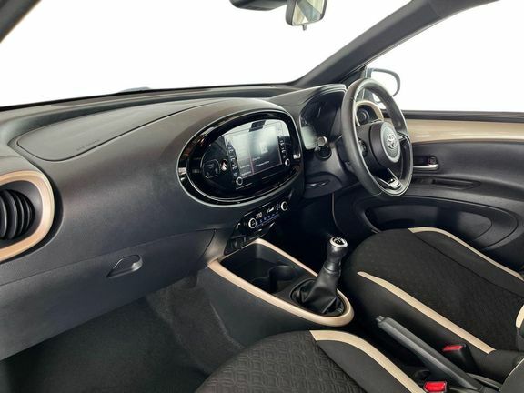 Toyota Aygo X Edge Manual CV72XLU Beige #5