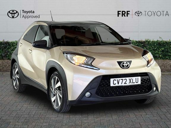 Toyota Aygo X Edge Manual Beige