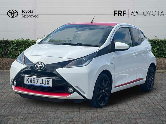 Toyota Aygo X X-press X-shift KW67JJX White #3