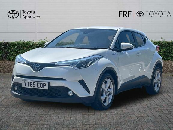 Toyota C-Hr 1.8 Vvt-h Icon Cvt Euro 6 Ss YT69EOP White #3