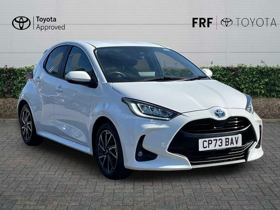 Toyota Yaris Design White