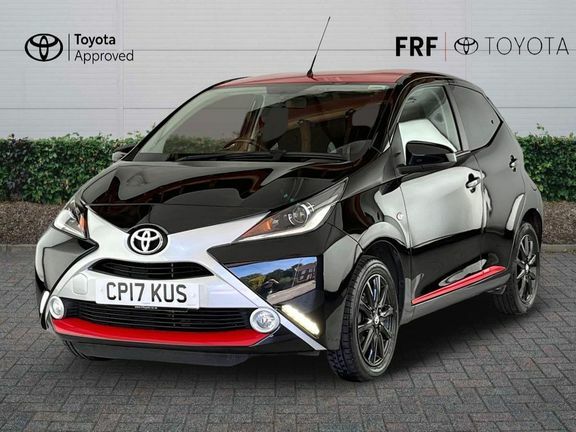 Toyota Aygo X X-press Man Black #3