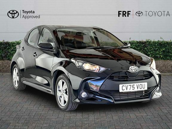 Toyota Yaris Icon Black