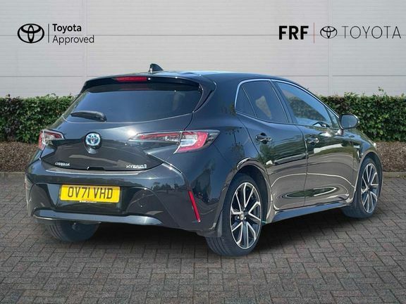 Toyota Corolla Excel 1.8 Hb Pan Trk Black #2