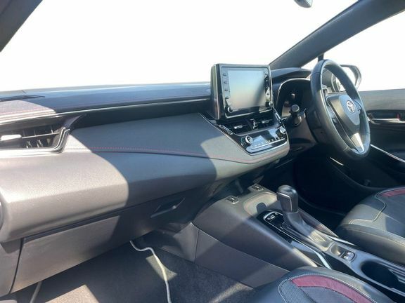 Toyota Corolla Excel 1.8 Hb Pan Trk Black #5