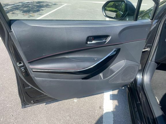 Toyota Corolla Hatchback Silver #30