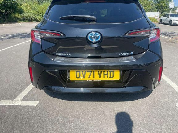 Toyota Corolla Hatchback Silver #20
