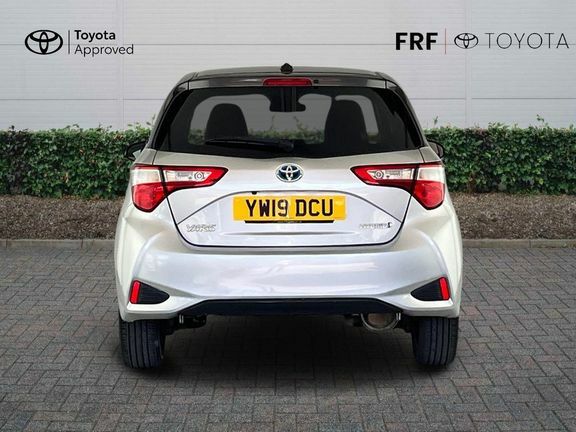 Toyota Yaris Icon Tech Red #26