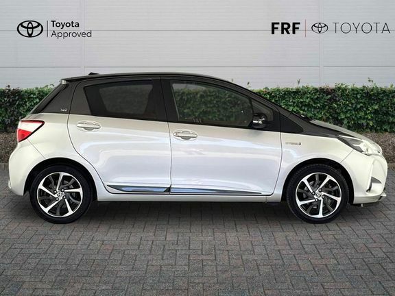 Toyota Yaris Icon Tech Red #23