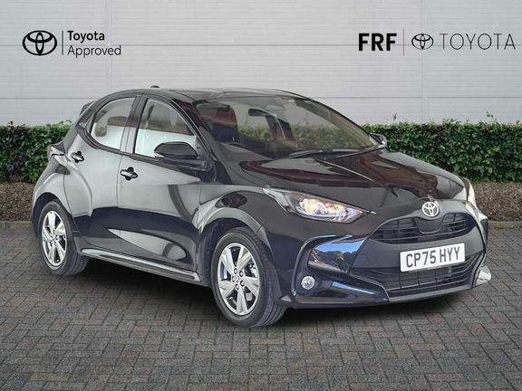 Toyota Yaris Icon Black