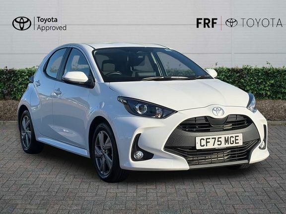 Toyota Yaris Icon CF75MGE White