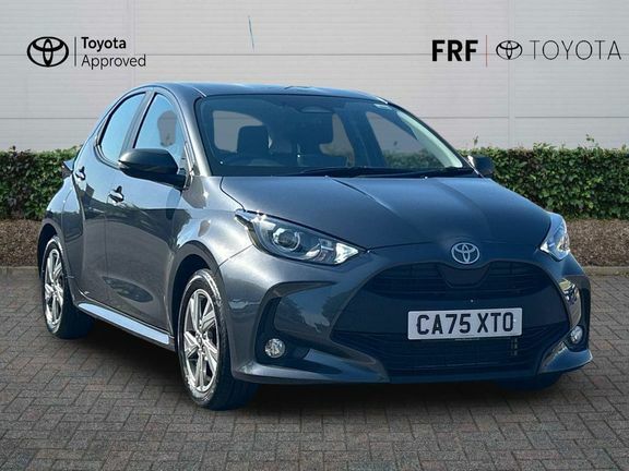 Toyota Yaris Icon Grey